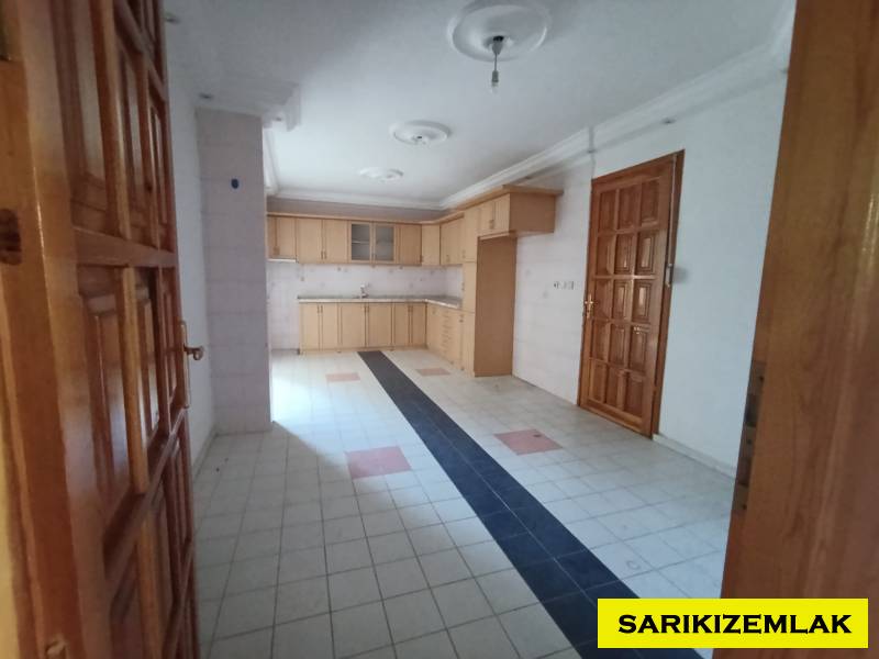 Edremit Güre Mah`da6+1  Villa. - 22